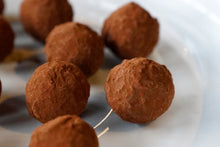 Charger l'image dans la galerie, CALENDRIER de l'avent " Curieux Gourmand" - Édition 2025 - PRÉCOMMANDE