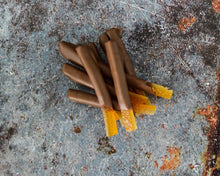 Charger l'image dans la galerie, Écorces d'orange confites 75g